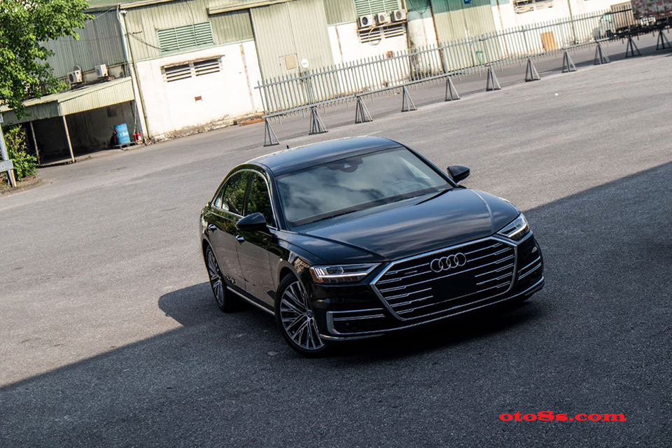 đầu AUDI A8L 2021