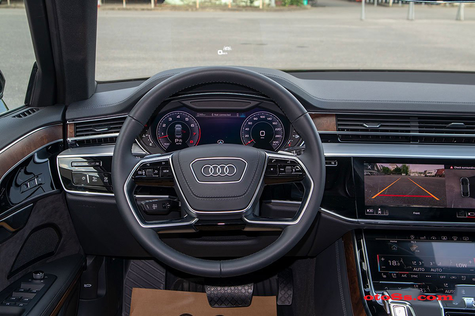 vô lăng AUDI A8L 2021