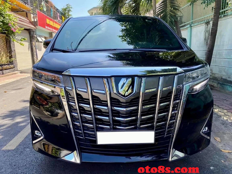  đầu Toyota Alphard 2021