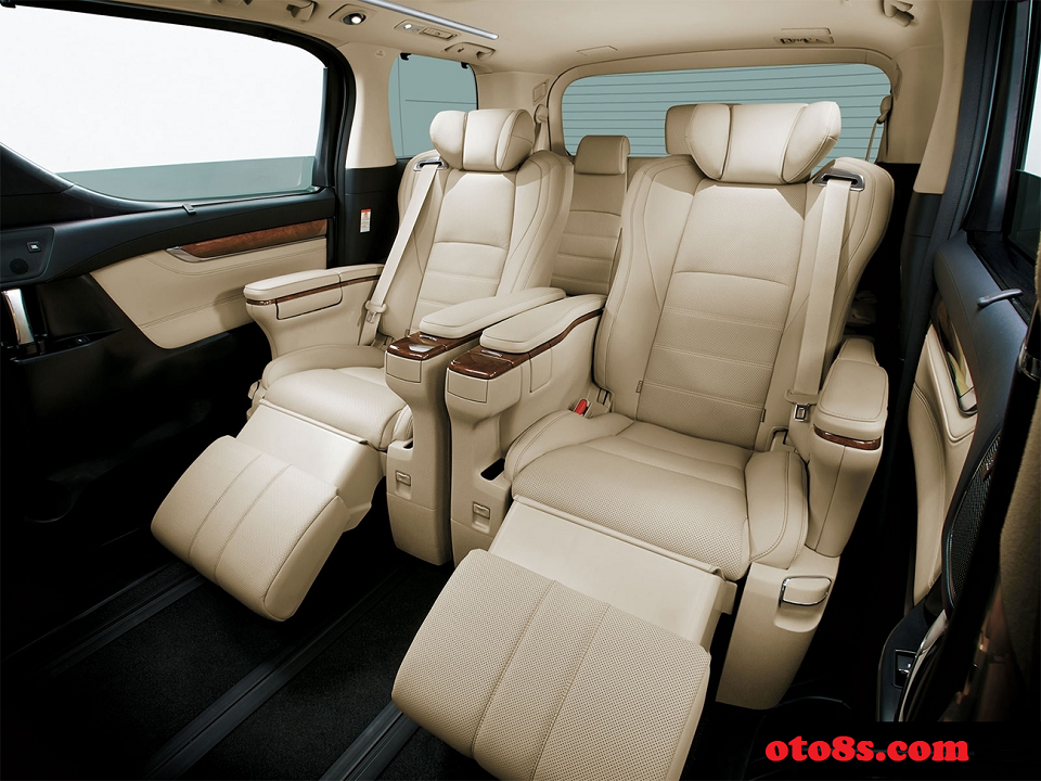 ghế sau alphard 2021