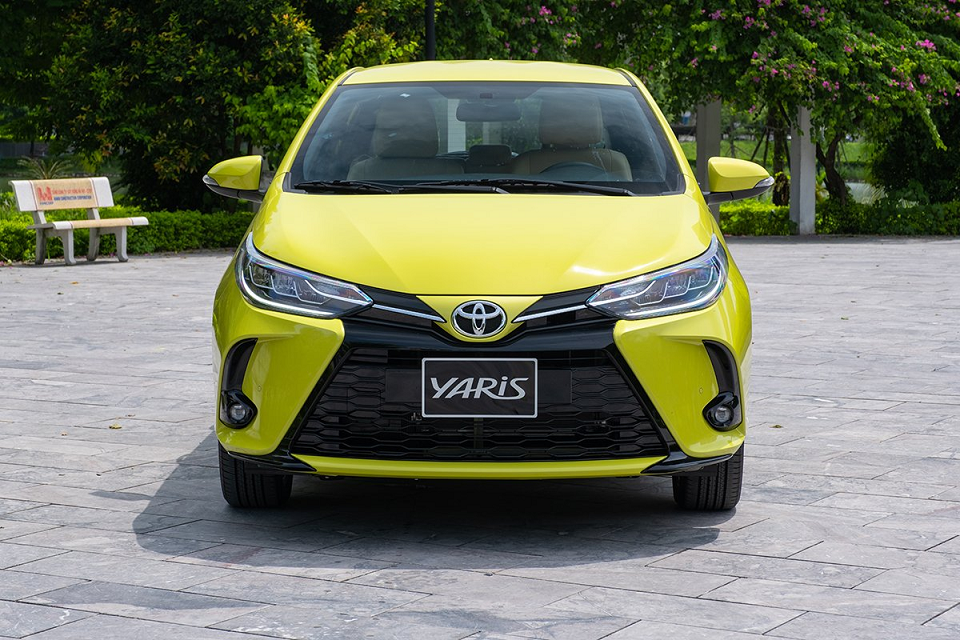 Đầu xe Yaris 2021