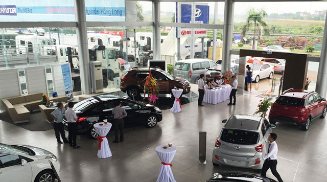 showroom hyundai Long Biên