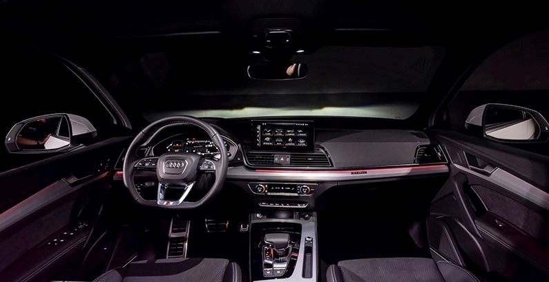 nội thất Audi Q5