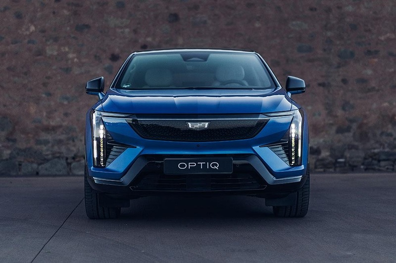 xe Cadillac OPTIQ