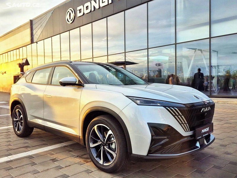 xe Dongfeng