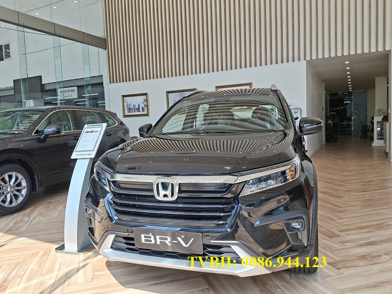 https://oto8s.com/uploads/files/Honda/BR-V%202023/BR-V%201(1).jpg