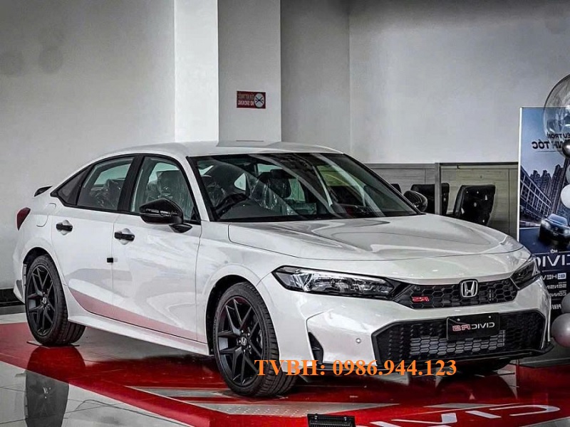 Honda Civic màu trắng