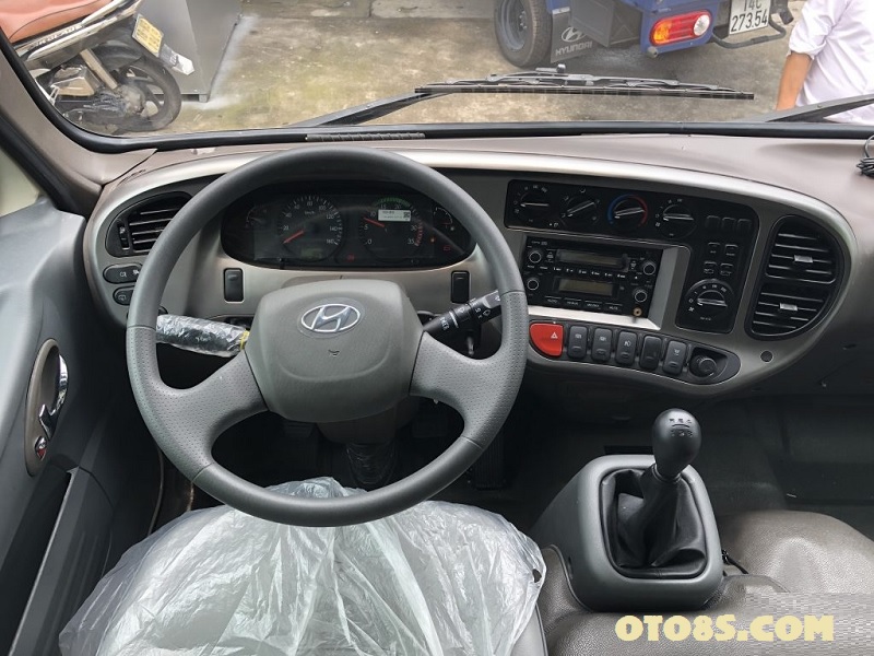 NỘI THẤT XE HYUNDAI COUNTY 2023