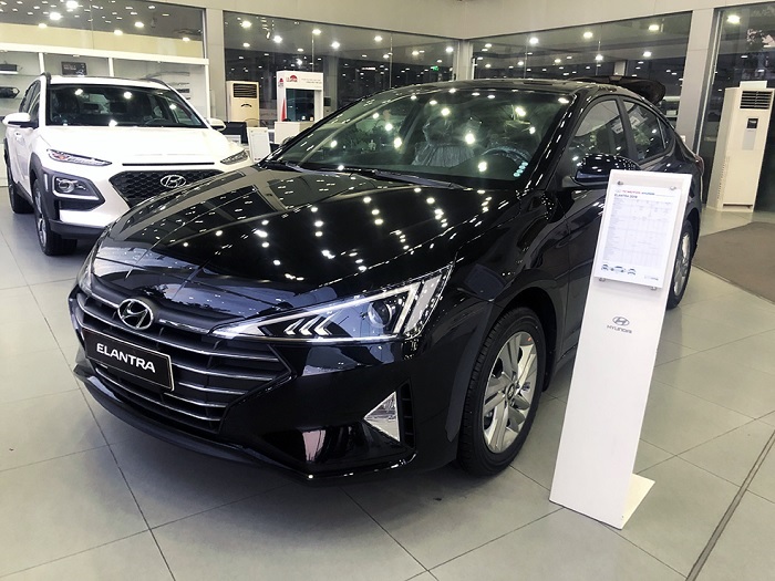 Elantra 2022 màu đen