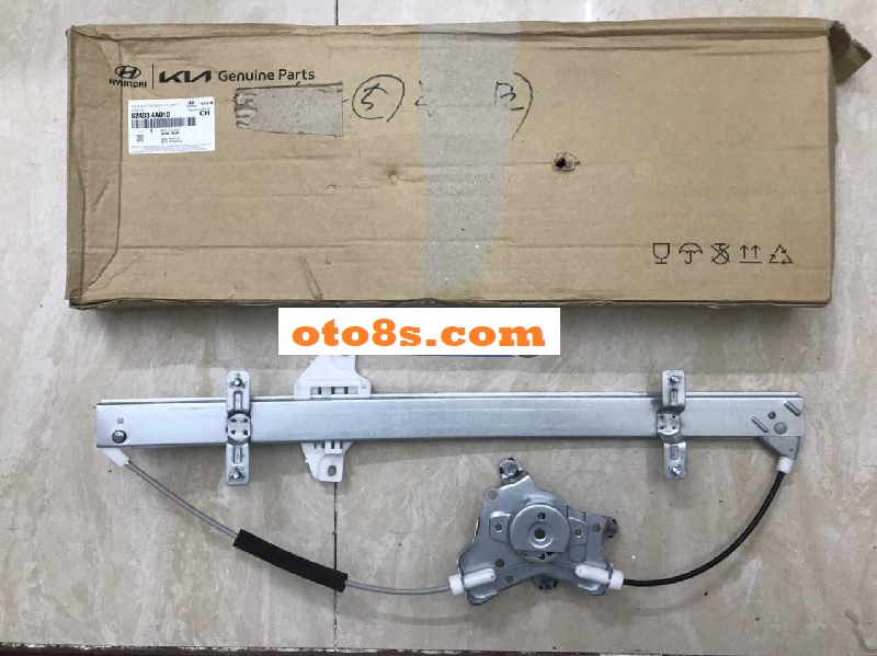 COMPA NÂNG KÍNH HYUNDAI POTER | COMPA NÂNG KÍNH POTER | 824034A010