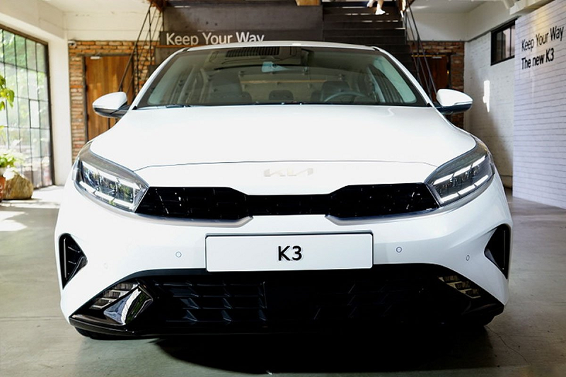 đầu xe Kia K3 2022