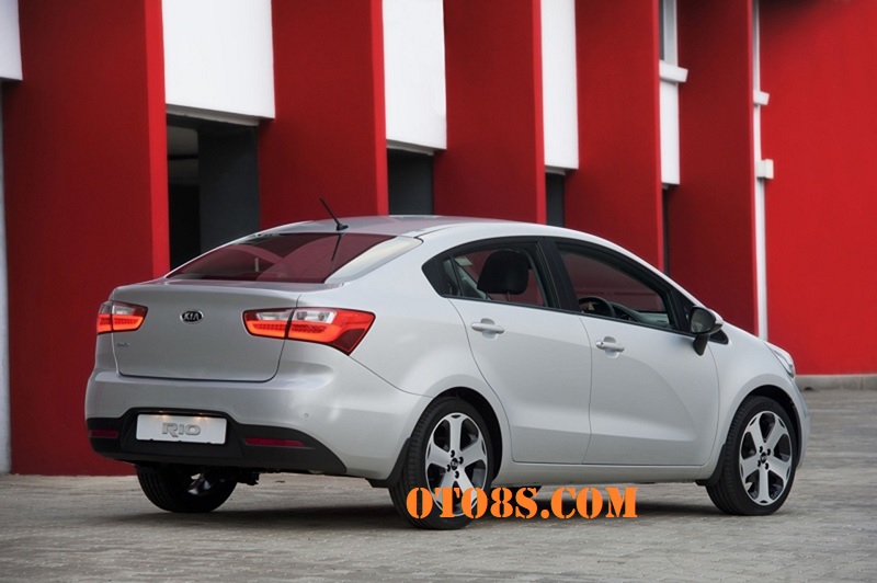 Rio 2012 sedan