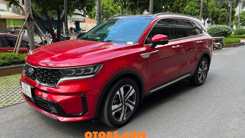 Sorento 2023 màu đỏ tươi