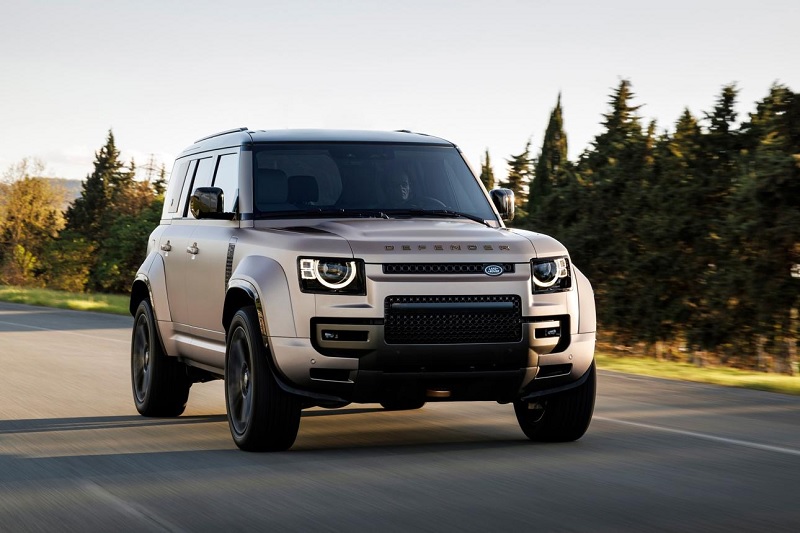 xe Rover Defender