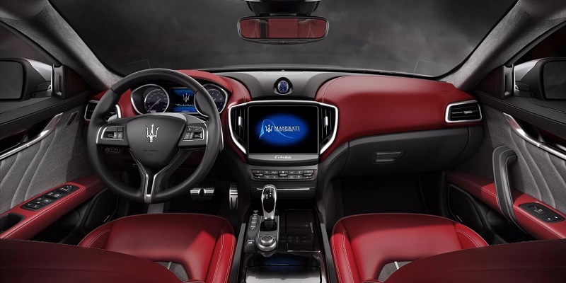 xe Maserati Ghibli