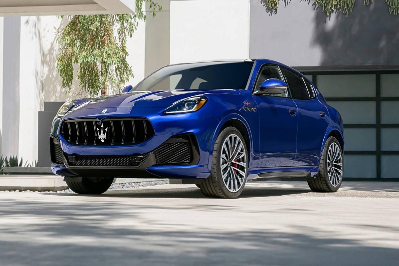 xe Maserati Grecale