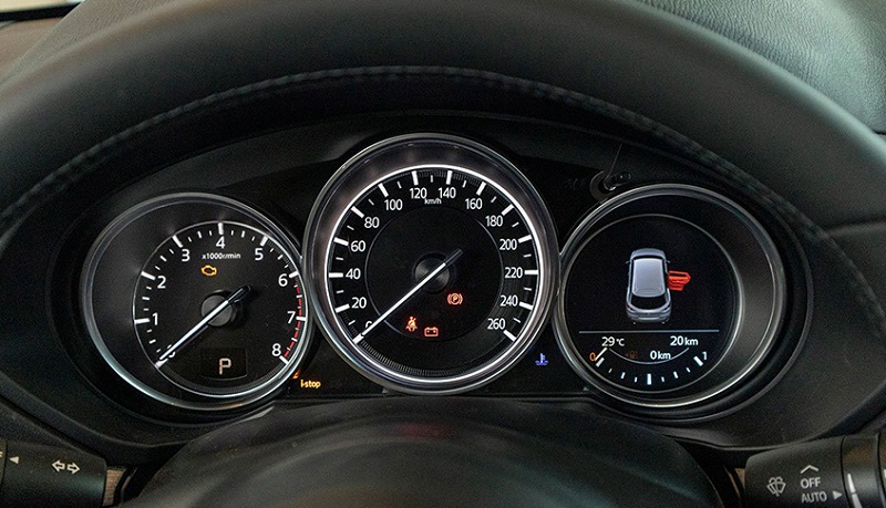 Màn hình trung tâm Mazda CX8