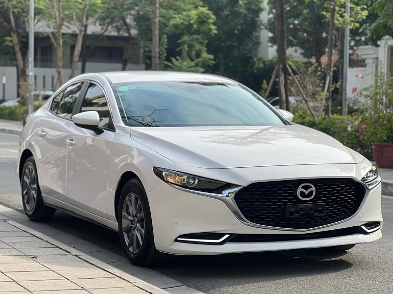 xe mazda3 sedan