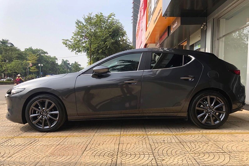 Thân xe Mazda 3 2022