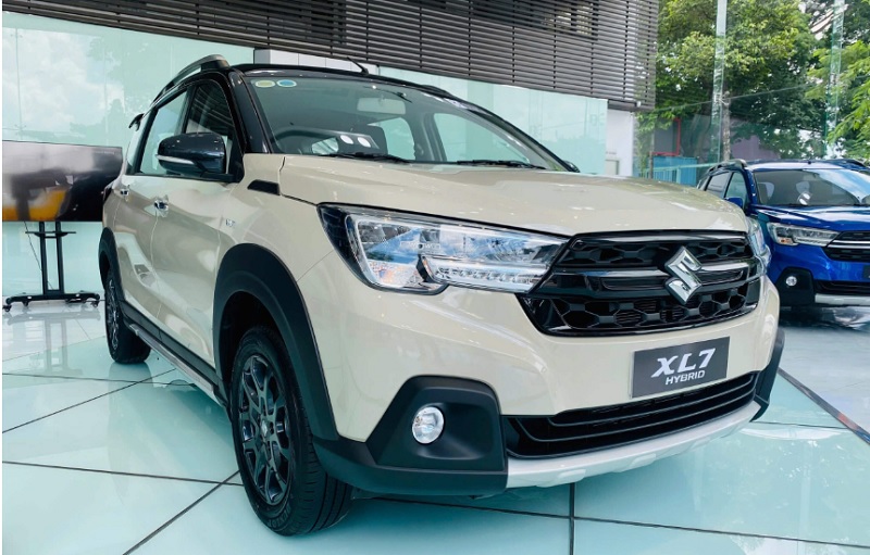 xe XL7