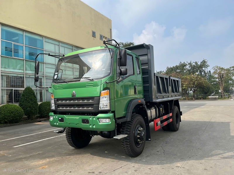 xe HOWO ST900D