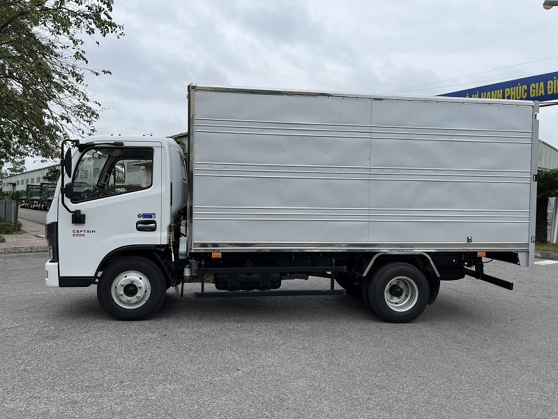 xe TMT Captain E
