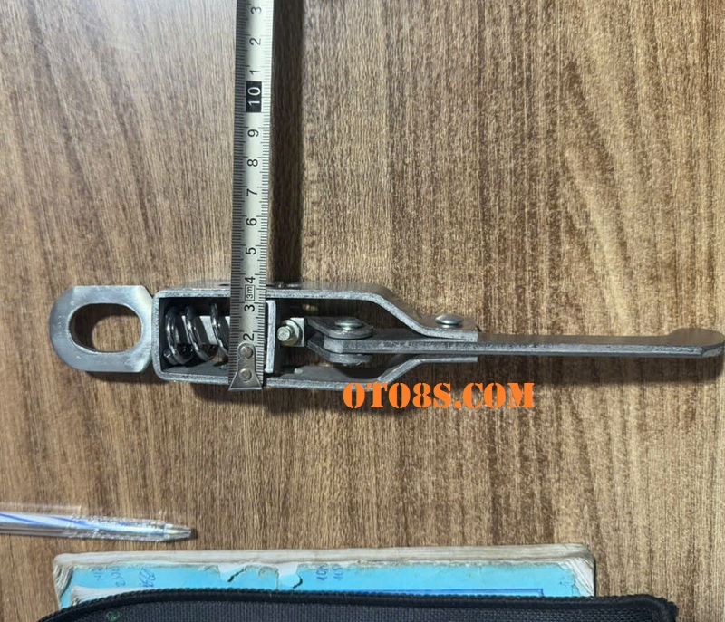 Khóa tôm inox nhỏ