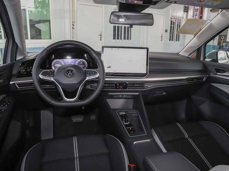 Nội thất xe Volkswagen Golf