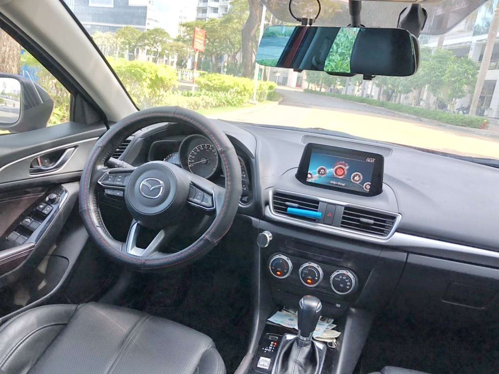 Bán Mazda 3 Hatchback 2019