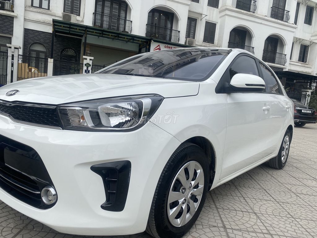 Bán Kia soluto 2019 bản tiêu chuẩn số sàn