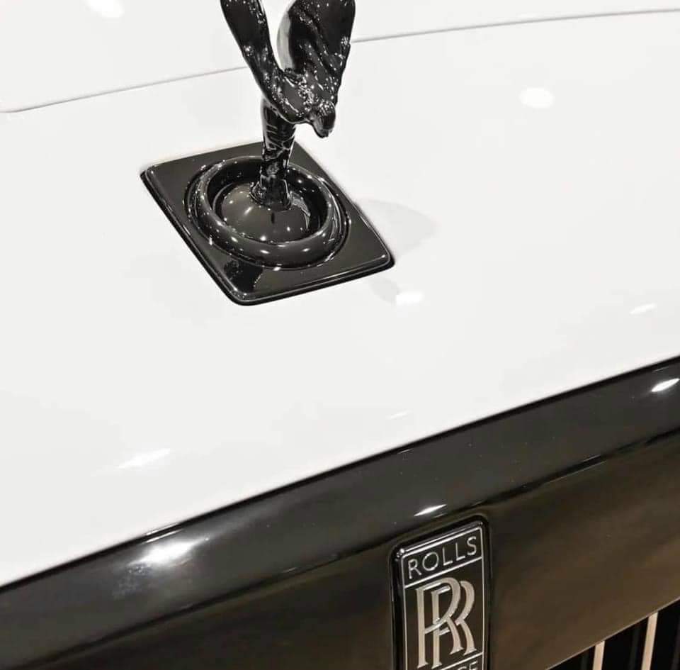 Bán xe Rolls Royce Cullinan Black Badge 2022