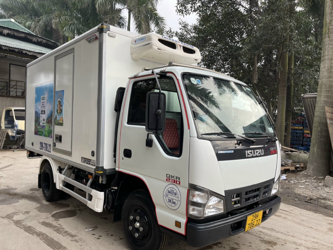 Bán xe tải Isuzu QKR230 sản xuất 2020