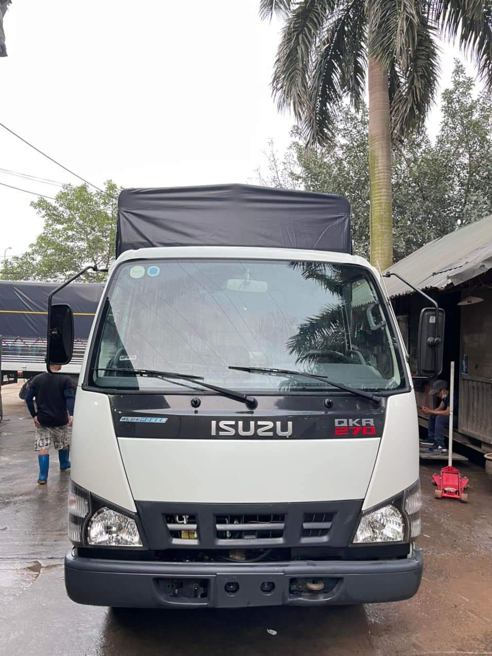 Bán xe tải cũ Isuzu QKR đời 2020 2.7 tấn