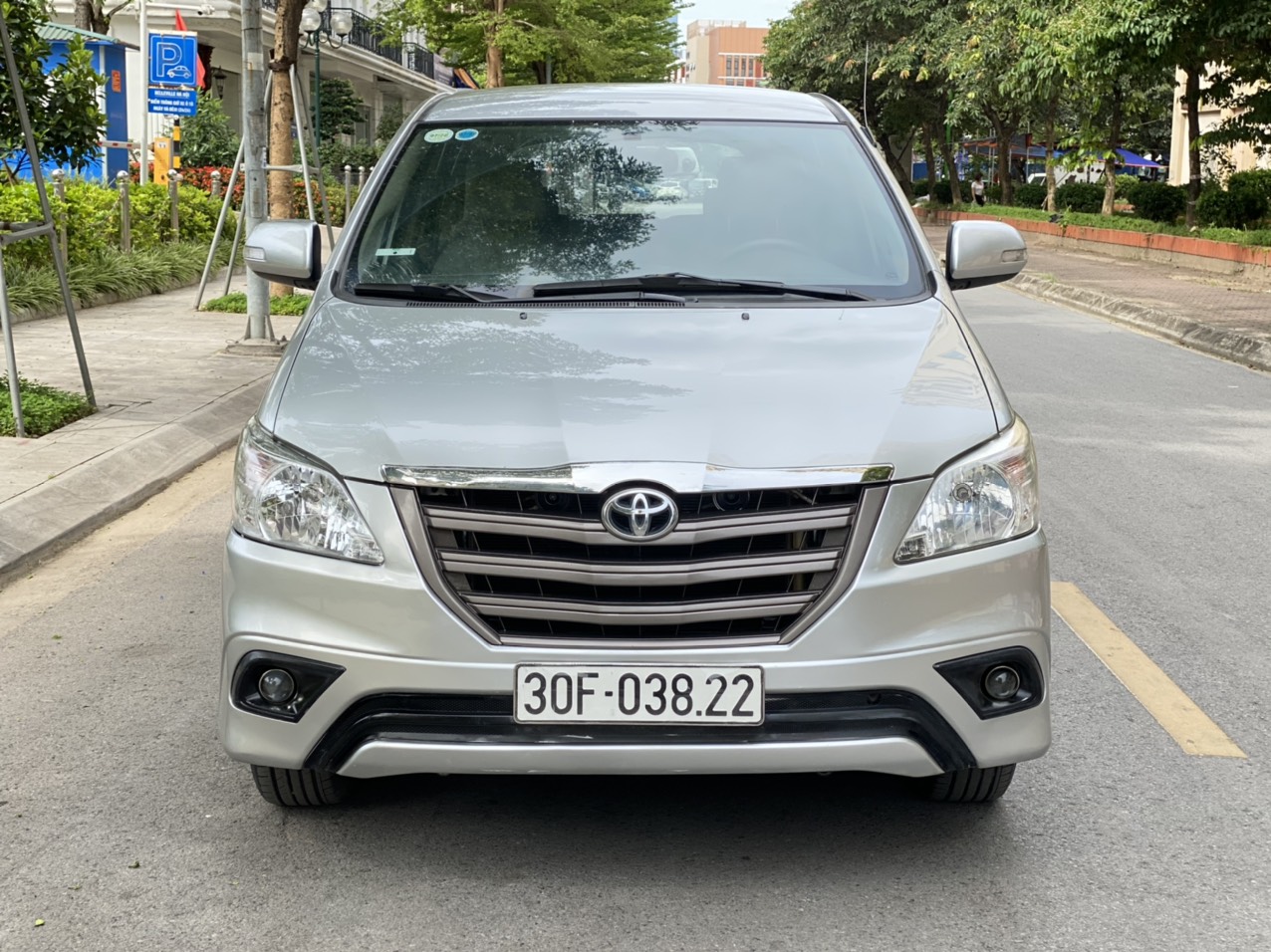 Bibop8588 bán xe TOYOTA Innova 2015 màu Trắng giá 430 triệu ở Hà Nội