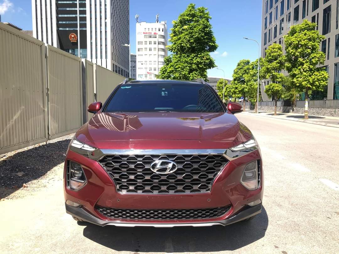 Hyundai Santafe 2.4 máy xăng 2019 bản premium