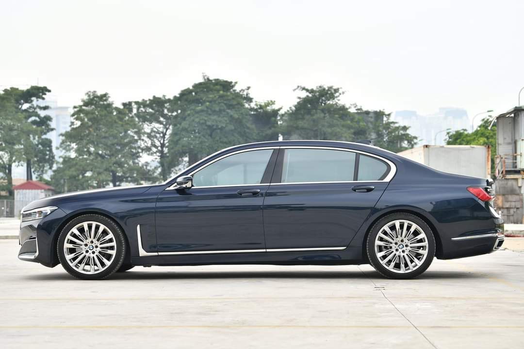 BMW 740i 2020 biển số Hà Nội