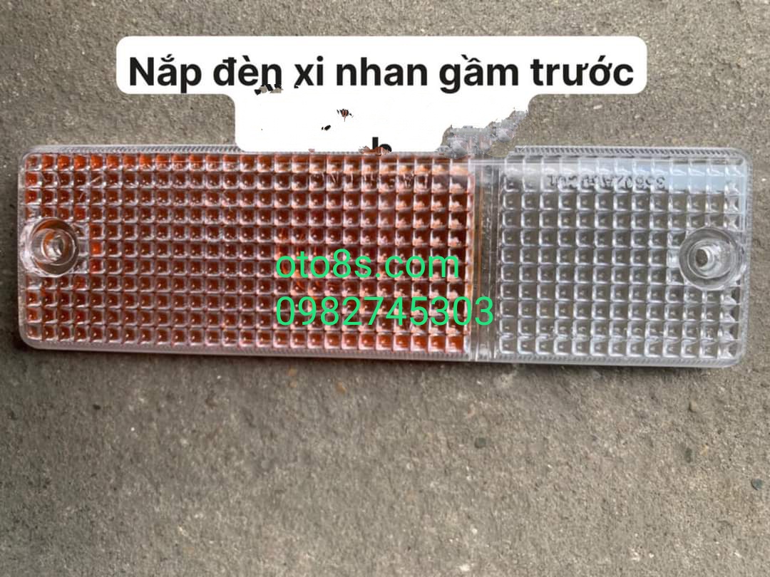 Nắp đèn xi nhan gầm trước xe Suzuki 7 tạ, nắp đèn xi nhan gầm trước xe Su 7 tạ