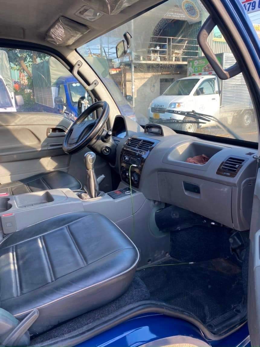 Cần bán xe Tata 1.2 tấn thùng bạt 2018