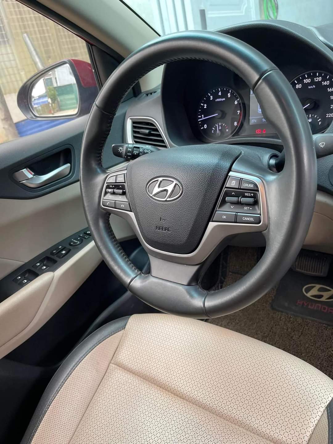 Hyundai Accent 2019 bản đặc biệt biển Hà Nội